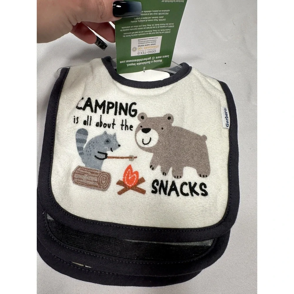 gerber 3 pack camping bibs‎ 0-6 months